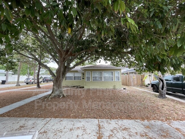 property at 939 45th St N