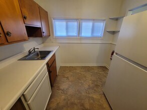 1637 Wright Ln in Virginia Beach, VA - Building Photo - Building Photo