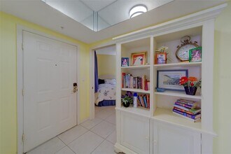 16450 Gulf Blvd in North Redington Beach, FL - Building Photo - Building Photo