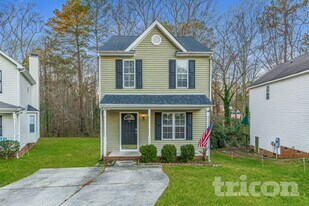 4409 Woodlawn Dr in Raleigh, NC - Building Photo