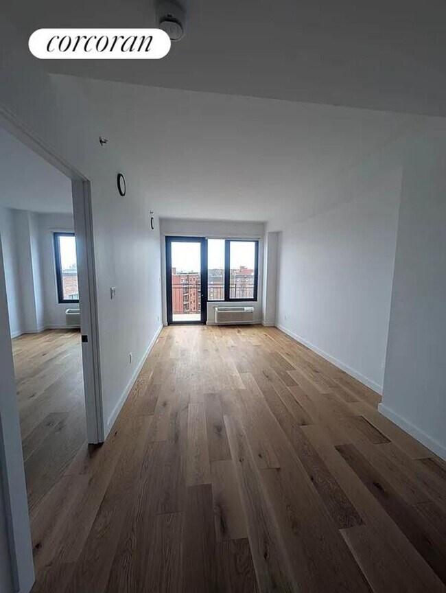 143-26 84th Rd in Queens, NY - Foto de edificio - Building Photo