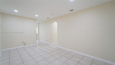 1535 SE 26th St in Homestead, FL - Building Photo - Building Photo