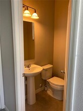 5116 Adelaide Dr in Kissimmee, FL - Building Photo - Building Photo