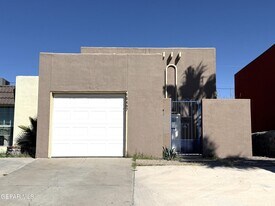 10407 Ashwood Dr in El Paso, TX - Building Photo