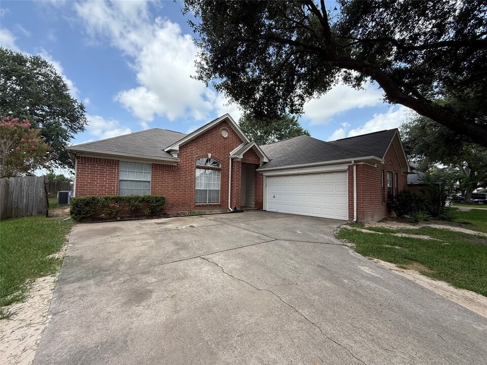 21331 Riverside Ridge Ln in Katy, TX - Building Photo