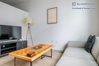 646 Ocean Ave, Unit PL FL4-ID1331 in Revere, MA - Foto de edificio - Building Photo