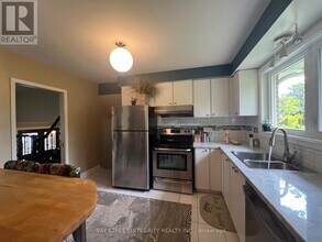 81 Crossbow Crescent in Toronto, ON - Building Photo - Building Photo