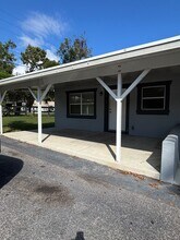 822 S Lone Oak Dr in Leesburg, FL - Building Photo - Building Photo