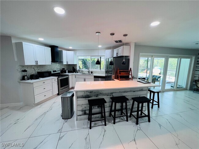 property at 4439 Parrot Ave