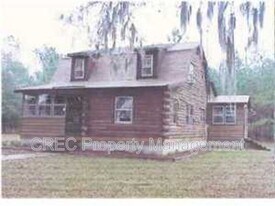 1575 Hudson Mill Rd in Walterboro, SC - Building Photo