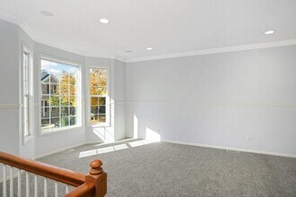 15729 Porchlight Ln in Eden Prairie, MN - Building Photo - Building Photo