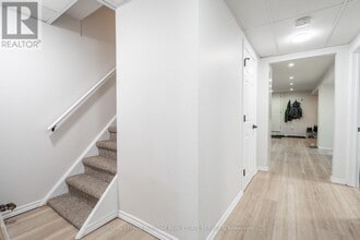 564 Waterloo St in Hamilton, ON - Building Photo - Building Photo