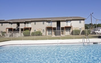 Fairview Crossing (AFFORDABLE HOUSING) in Lake Charles, LA - Foto de edificio - Building Photo