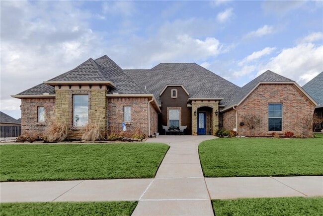 property at 9209 SW 30th St