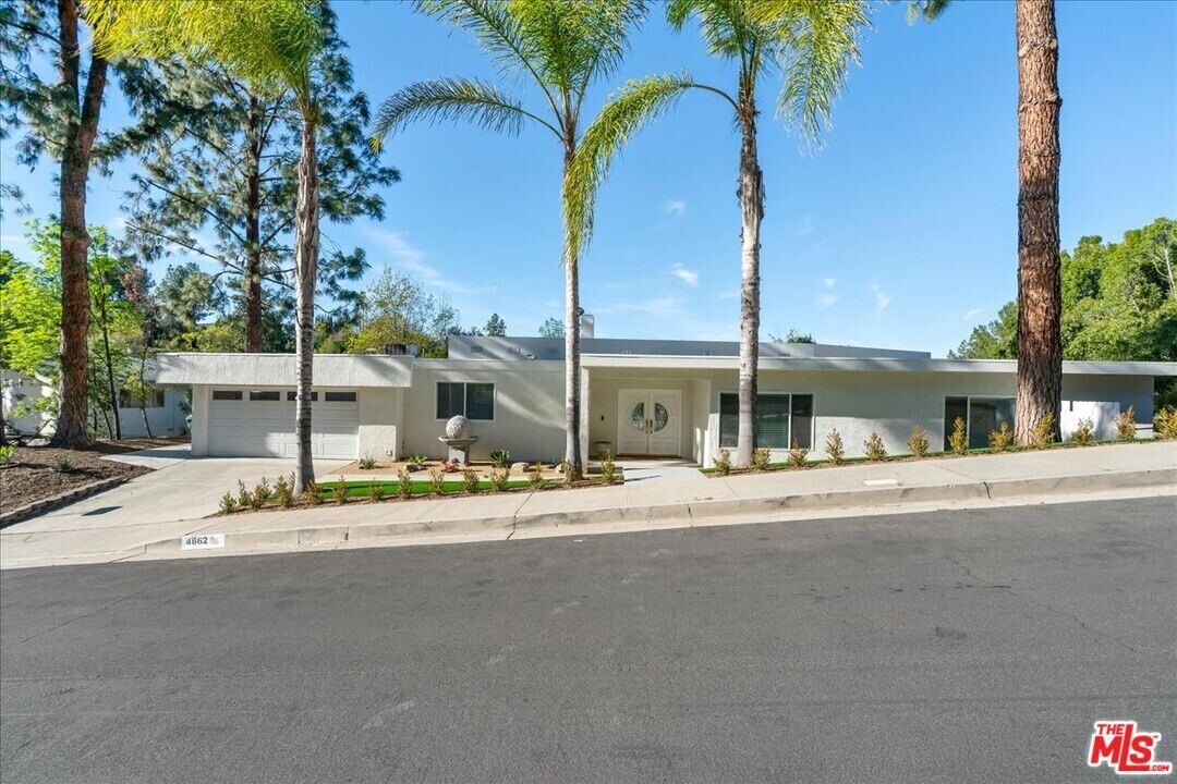 4862 Adele Ct in Los Angeles, CA - Building Photo