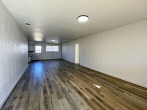 214 N 23rd St in Lamesa, TX - Building Photo - Building Photo