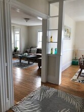 21 Pleasant St in Newton, MA - Building Photo - Building Photo