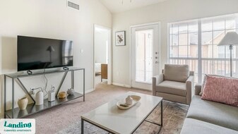 11144 Fuqua St in Houston, TX - Building Photo