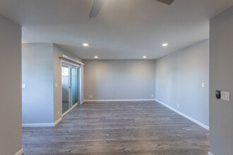 100 Union Avenue Apartments in Campbell, CA - Building Photo - Interior Photo