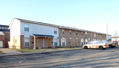 Bethel Townhomes in Indianapolis, IN - Building Photo - Building Photo