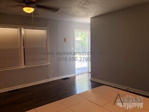 3933 Monroe Ave in Kansas City, MO - Building Photo - Building Photo