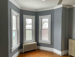 428 Main St-Unit -1 First Floor in Mohrsville, PA - Foto de edificio - Building Photo