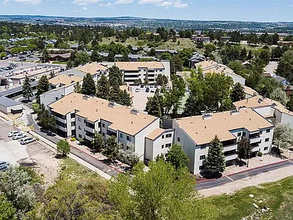 6540 Delmonico Dr-Unit -103 in Colorado Springs, CO - Building Photo - Building Photo