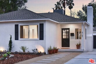 6167 Costello Ave in Los Angeles, CA - Building Photo - Building Photo