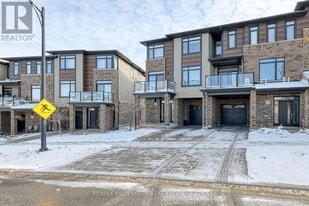 2612 Sheffield Blvd in London, ON - Building Photo