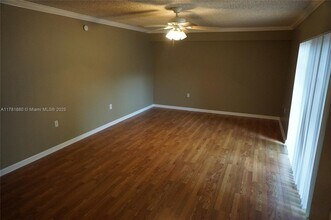 726 7th Way in West Palm Beach, FL - Foto de edificio - Building Photo