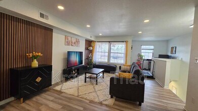 19154 Northridge Dr in Northville, MI - Building Photo - Building Photo