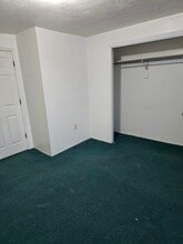 310 6th St, Unit 1 in Idaho Falls, ID - Foto de edificio - Building Photo