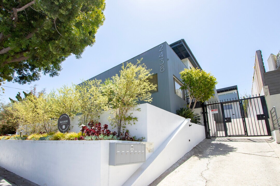 2438 7th St in Santa Monica, CA - Building Photo