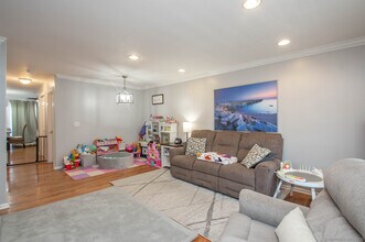 39 Coram Rd in Shelton, CT - Building Photo - Building Photo