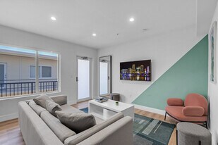 1532 Bay Rd in Miami Beach, FL - Building Photo