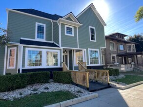 39 W Washington St in Shelbyville, IN - Building Photo - Building Photo
