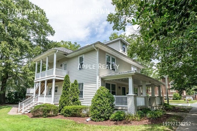 1700 W Markham Ave in Durham, NC - Foto de edificio - Building Photo