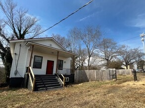 1140 Sunset Hill Rd in Big Island, VA - Building Photo - Building Photo