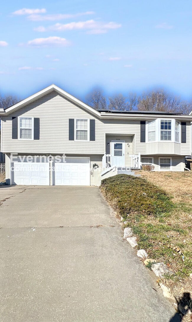 property at 325 Fawn Valley St