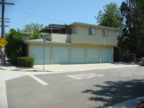 914 E Palmer Ave in Glendale, CA - Building Photo - Building Photo