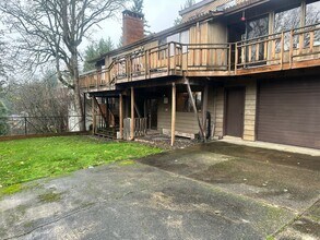 10380 SE Charlotte Dr in Happy Valley, OR - Building Photo - Building Photo