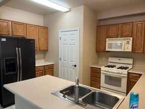 1120 Leaf Ln in Prescott, AZ - Building Photo - Building Photo