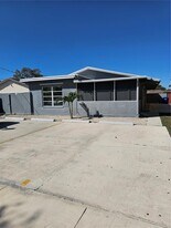 5841 Tyler St in Hollywood, FL - Building Photo