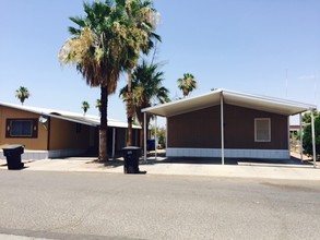 Country Club Village MHC in Mesa, AZ - Building Photo - Building Photo