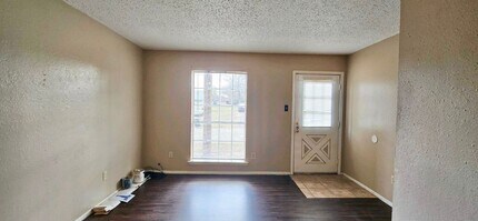 401 1/2 Tammy Lynn Dr in Longview, TX - Building Photo - Building Photo