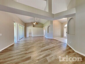 9 Point Pl in Palm Coast, FL - Foto de edificio - Building Photo