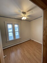 292 Durfee St, Unit 2 in Fall River, MA - Building Photo - Building Photo