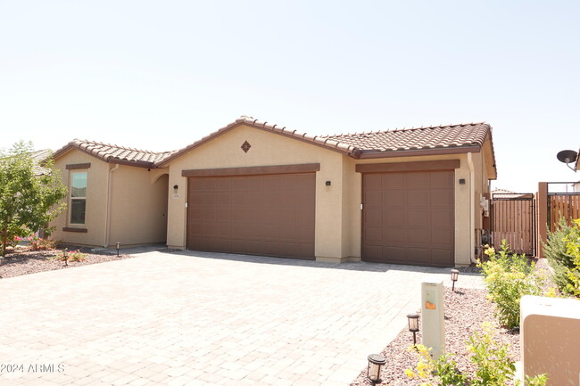 13335 W Briles Rd in Peoria, AZ - Building Photo - Building Photo