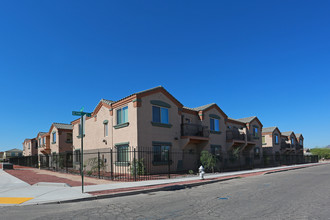 1611 N 3rd Ave in Tucson, AZ - Building Photo - Building Photo