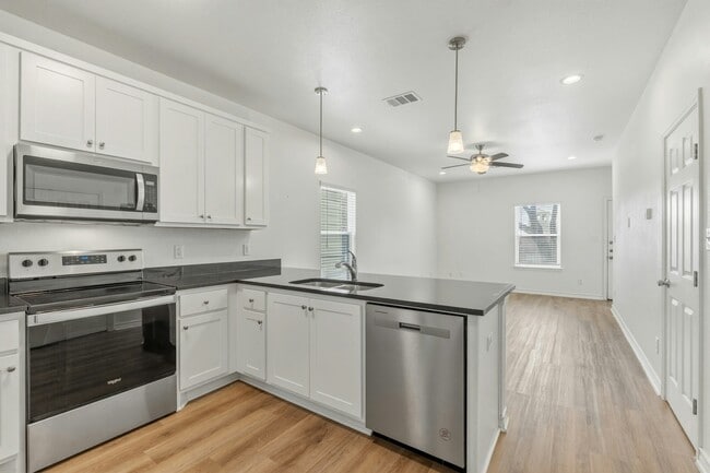 property at 707 Runnels Ave